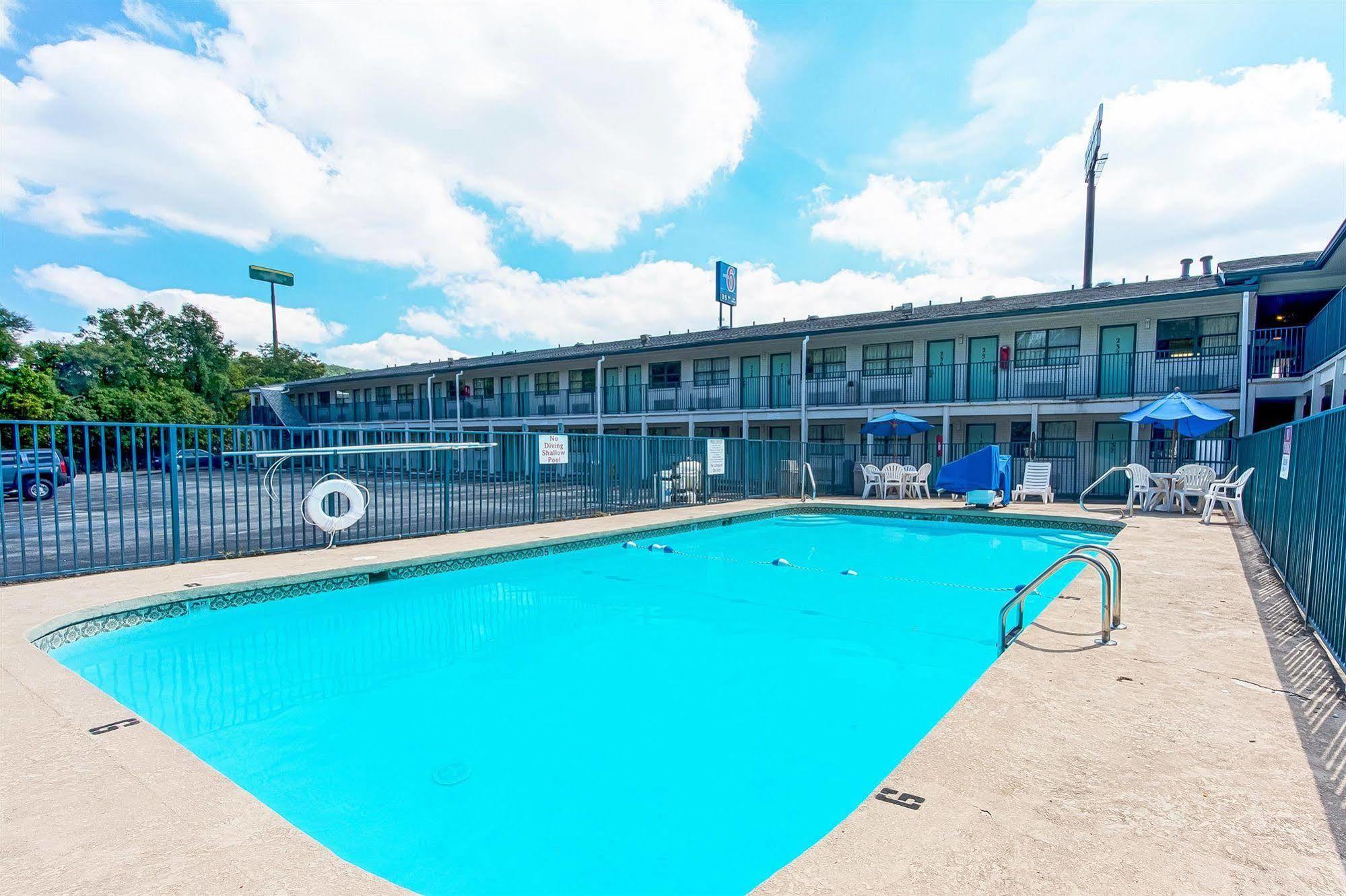 Motel 6 Chattanooga East Kültér fotó