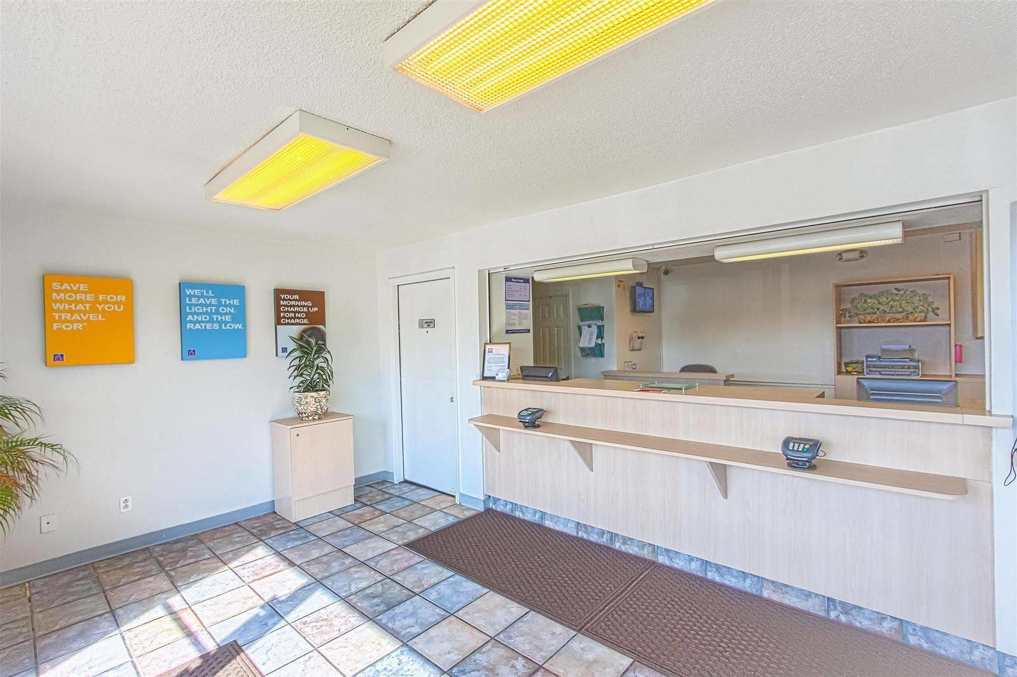 Motel 6 Chattanooga East Kültér fotó