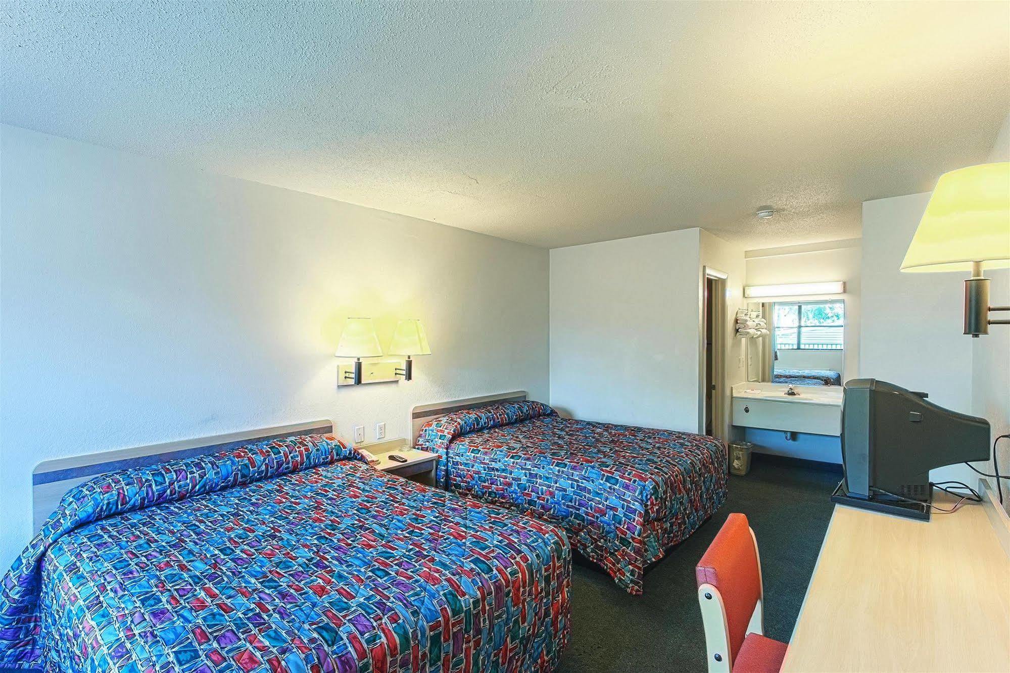 Motel 6 Chattanooga East Kültér fotó